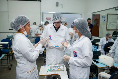 Aulas Práticas